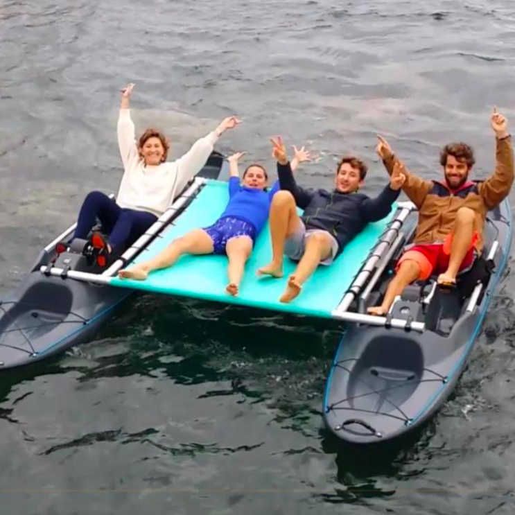 Kayak mains libres à pédales et à hélices